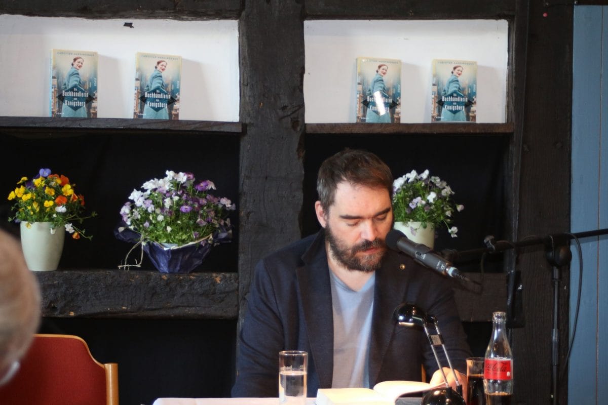 II. Haus der Bücher (Buchgalerie) 35 Christian Hardinghaus Bücher